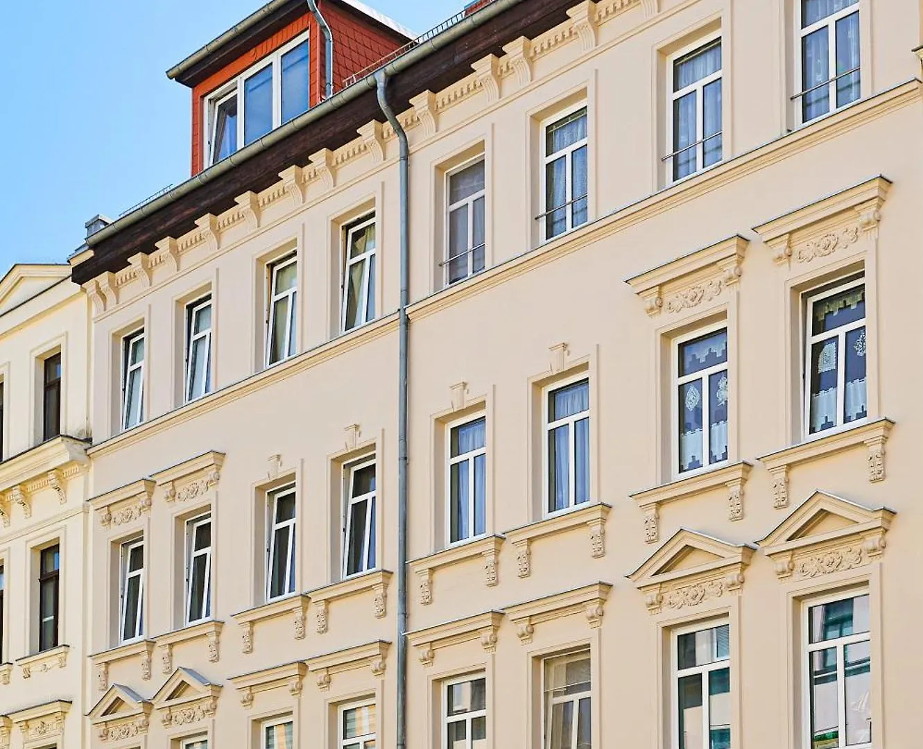 Appartamento Gemuetliche Und Zentrale Dachwohnung Mit Parkplatz Und Netflix Lipsia